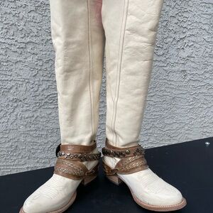 Freebird Redondo size 8 Cream Leather Tall Boots with Brown Accents